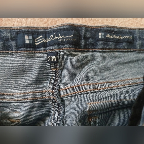 Women's SaltWorks Med Rise Bootcut Jeans 20W. FL - Picture 3 of 7